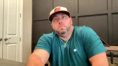 Snapshot of redbull1414 chatting on January 12, 11:26 pm RedBull online show from January 12, 11:26 pm