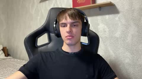 Snapshot of redbullshine chatting on September 27, 2:11 pm redbullshine online show from September 27, 2:11 pm