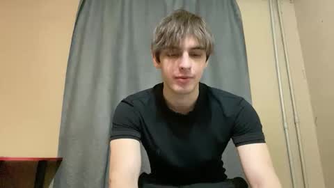 Snapshot of redbullshine chatting on January 12, 11:15 am redbullshine online show from January 12, 11:15 am