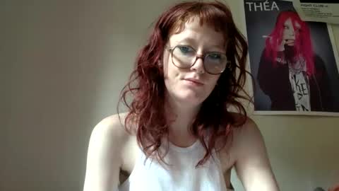 Snapshot of redcassie666 chatting on May 6, 10:31 am redcassie666 online show from May 6, 10:31 am