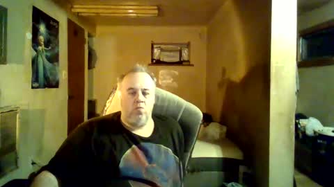 Snapshot of reddragon1195 chatting on December 25, 10:48 pm reddragon1195 online show from December 25, 10:48 pm