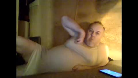 Snapshot of reddragon1195 chatting on February 27, 9:00 am reddragon1195 online show from February 27, 9:00 am