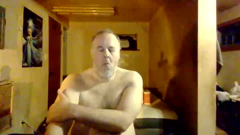 Snapshot of reddragon1195 chatting on March 11, 12:22 am reddragon1195 online show from March 11, 12:22 am