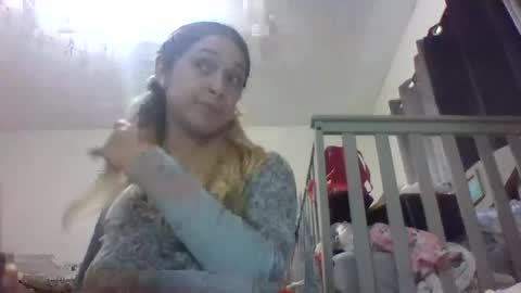 reddwaxx online show from November 19, 10:10 pm