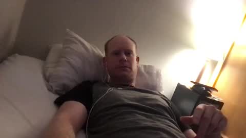 Snapshot of redging91 chatting on December 10, 11:22 am Redging91 online show from December 10, 11:22 am