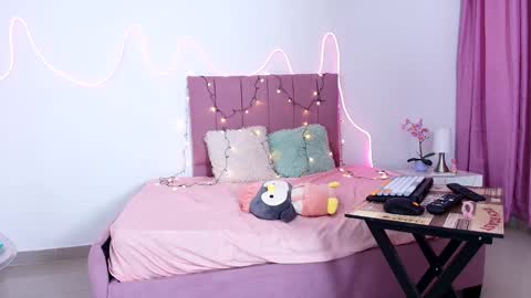 redhair6 online show from December 5, 7:43 pm