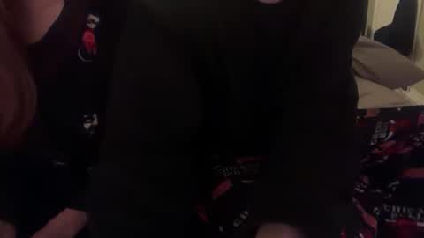 Snapshot of redheadandbigpeenar chatting on December 21, 11:23 pm Redhead and BigPeenar online show from December 21, 11:23 pm