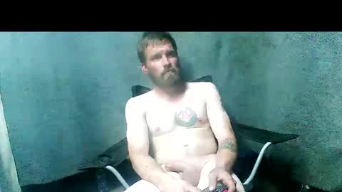 Snapshot of redheadlover828 chatting on February 10, 2:26 pm Kevin online show from February 10, 2:26 pm