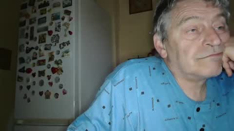 Snapshot of redhotcockpep chatting on December 10, 6:54 am redhotcockpep online show from December 10, 6:54 am