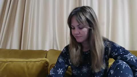 RedJessica online show from January 13, 5:24 am