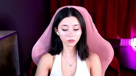 Snapshot of redmidnight_ chatting on May 5, 9:23 pm Kiara online show from May 5, 9:23 pm