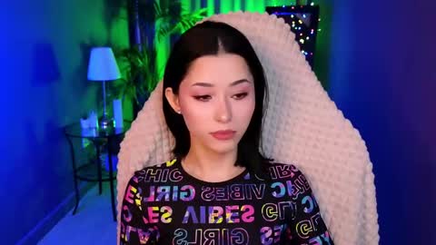 Snapshot of redmidnight_ chatting on May 8, 8:47 pm Kiara online show from May 8, 8:47 pm