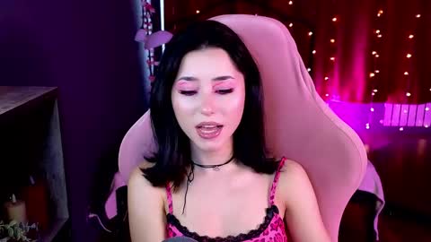 Snapshot of redmidnight_ chatting on May 28, 3:53 pm Kiara online show from May 28, 3:53 pm