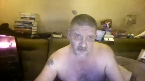 Snapshot of redmud3 chatting on February 13, 2:42 pm redmud3 online show from February 13, 2:42 pm