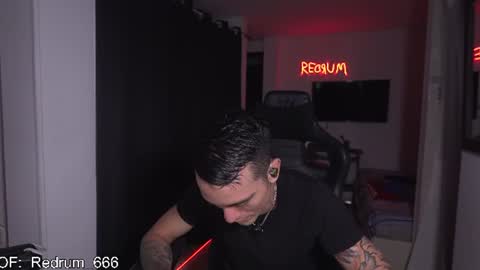 Snapshot of redrum_696 chatting on July 13, 4:04 am Red online show from July 13, 4:04 am