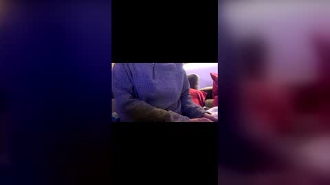 Snapshot of redspider1543 chatting on February 22, 10:52 pm Redspider154 online show from February 22, 10:52 pm