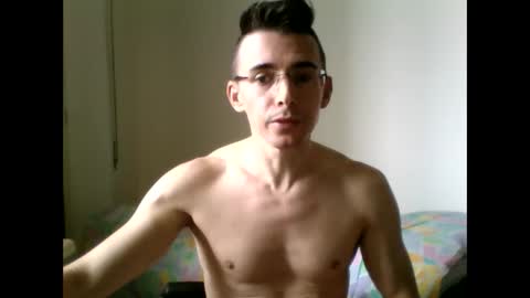 Snapshot of redstep0 chatting on October 30, 9:55 am redstep0 online show from October 30, 9:55 am