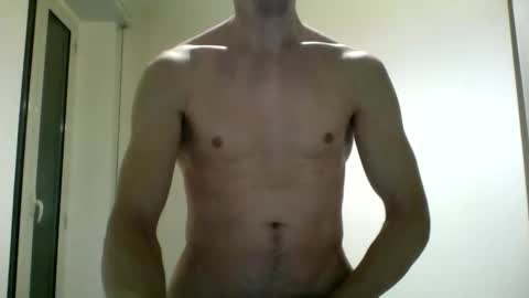 Snapshot of redstep0 chatting on December 13, 11:32 pm redstep0 online show from December 13, 11:32 pm