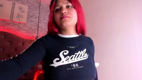   online show from February 10, 3:21 pm