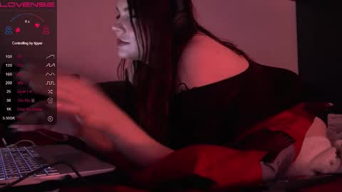 Snapshot of redyari chatting on January 10, 1:18 am Red online show from January 10, 1:18 am