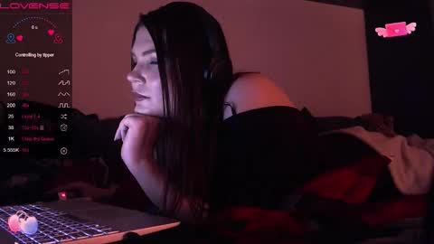 Snapshot of redyari chatting on January 10, 11:09 pm Red online show from January 10, 11:09 pm