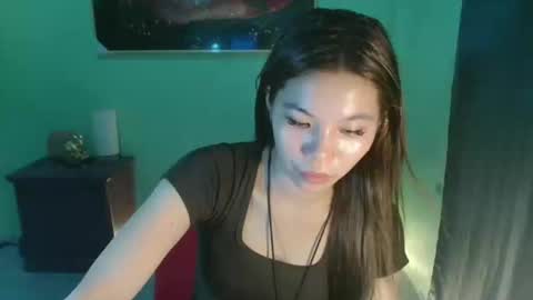 regelthegoddess online show from December 23, 12:41 pm