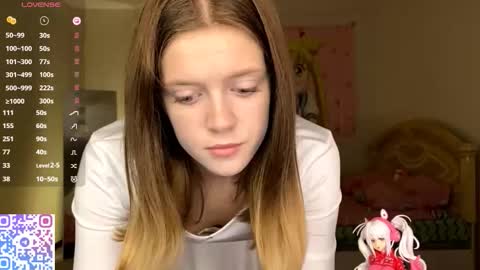 Lucy online show from October 21, 2:18 pm