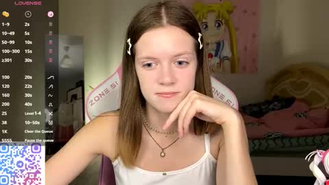 Lucy online show from November 6, 1:01 pm