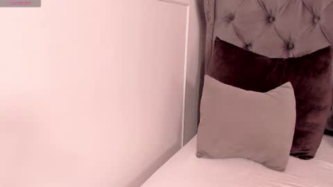 Regina  online show from October 18, 9:59 pm