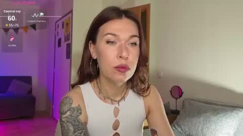 Snapshot of reginahawkinss chatting on June 9, 11:11 am ReginaHawkinss online show from June 9, 11:11 am