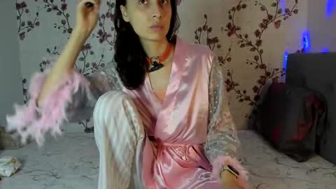 Snapshot of reginamoon12 chatting on October 19, 8:48 am Alisa online show from October 19, 8:48 am