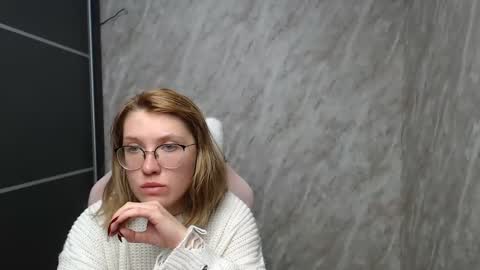 Regina online show from February 23, 4:02 pm