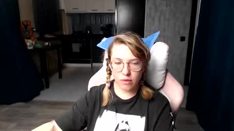 Regina online show from September 16, 11:50 pm