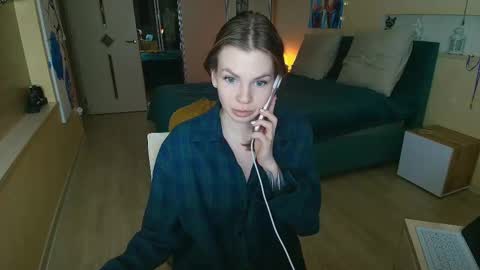 Regina online show from October 24, 5:53 pm