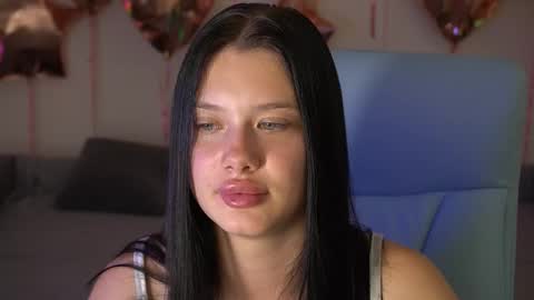 Snapshot of reginawine chatting on September 18, 9:17 pm ReginaWine online show from September 18, 9:17 pm