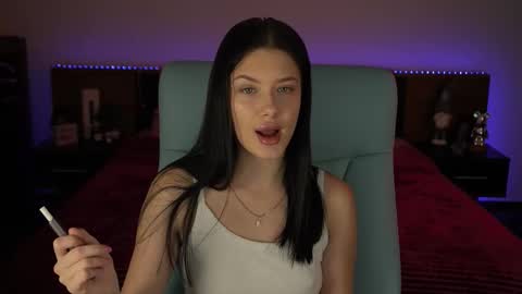 Snapshot of reginawine chatting on October 31, 6:09 pm ReginaWine online show from October 31, 6:09 pm