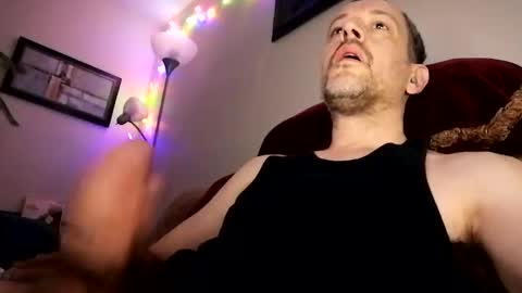 regularguy20 online show from March 4, 10:46 am