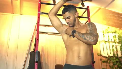 Reik online show from April 10, 12:10 pm