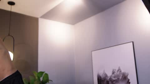 Reik online show from April 16, 12:17 pm