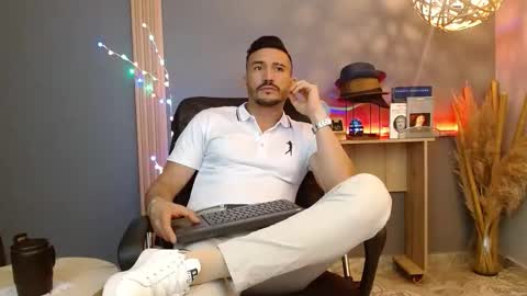   REIKO  online show from March 10, 3:06 pm