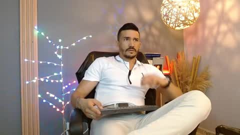   REIKO  online show from March 28, 7:24 pm