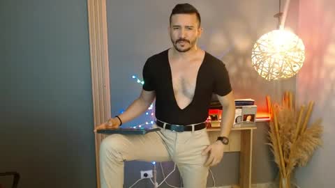   REIKO  online show from March 31, 4:18 pm