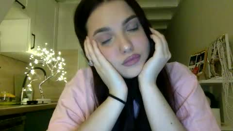 Bell online show from November 7, 9:59 pm