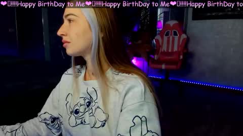 reina cummings online show from January 14, 7:25 am