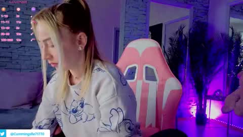 reina cummings online show from February 3, 7:24 am