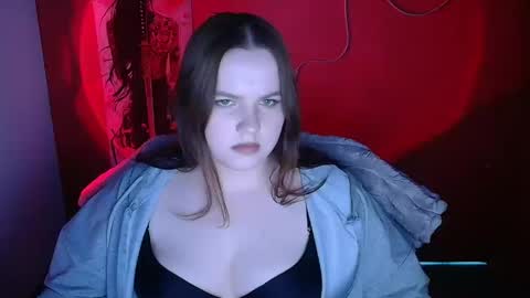 Reina online show from February 7, 12:42 pm