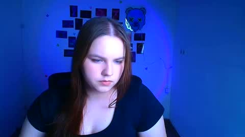 Reina online show from April 4, 11:40 am