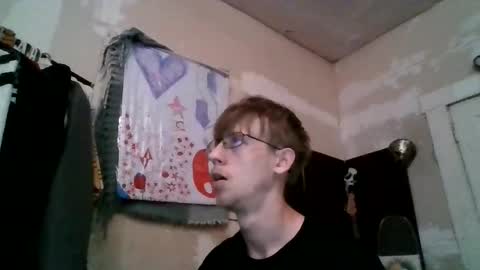 Snapshot of relytburns420 chatting on April 23, 2:13 am tylerBurnham online show from April 23, 2:13 am
