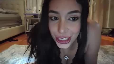 Snapshot of remeliapaige chatting on February 12, 6:29 am Remelia Paige online show from February 12, 6:29 am