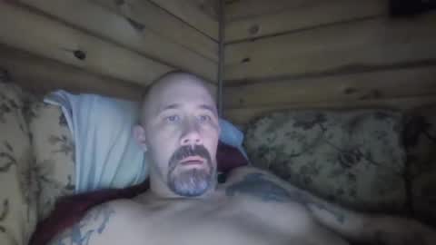 Snapshot of remington543 chatting on January 13, 3:45 am remington543 online show from January 13, 3:45 am